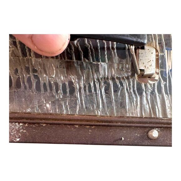 Vintage Detroit Red Wings NHL Metal Lunchbox Handle Distressed Collectible READ - Picture 7 of 16